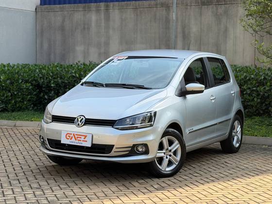 VOLKSWAGEN FOX 1.6 MSI HIGHLINE 16V FLEX 4P MANUAL VOLKSWAGEN FOX 1.6 MSI HIGHLINE 16V FLEX 4P MANUAL